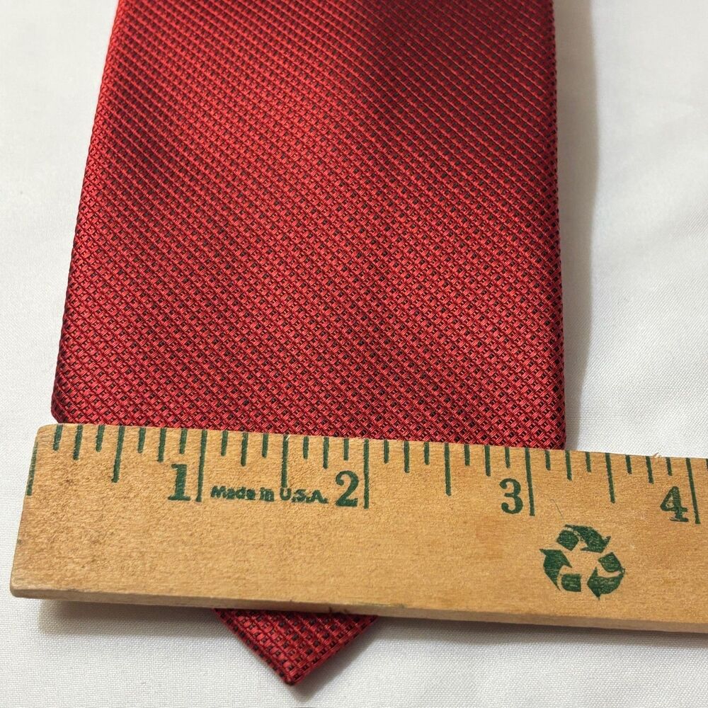 Vintage Haines & Bonner of London Red 100% Silk Tie Textured Jacquard Geometric - Picture 2 of 5